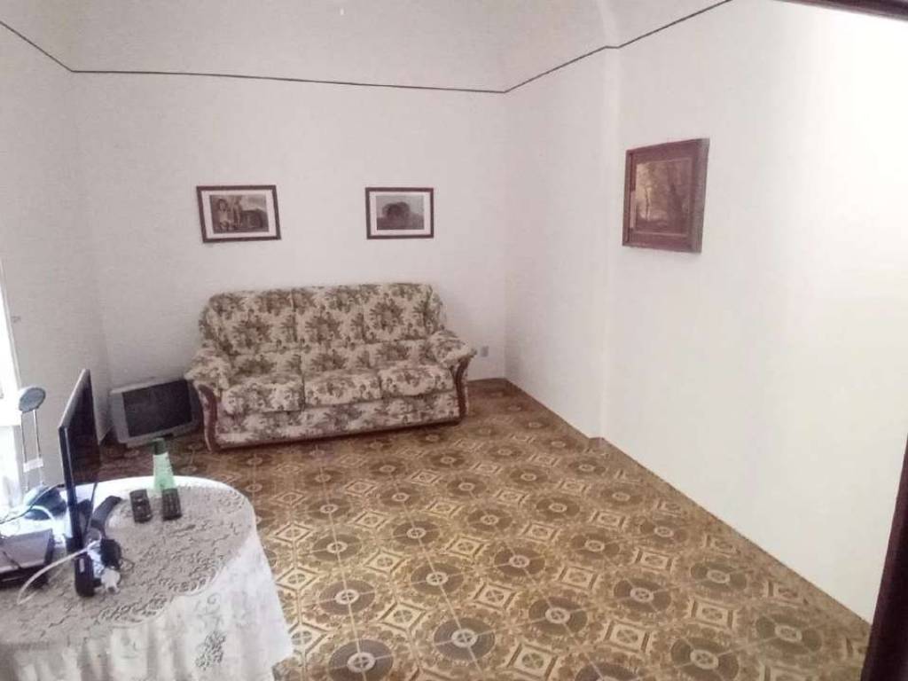 Casa indipendente a Tusa in via Nazionale - Foto 3