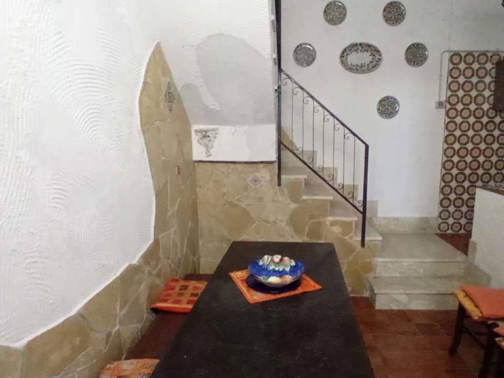Casa indipendente a Tusa in via Nazionale - Foto 4