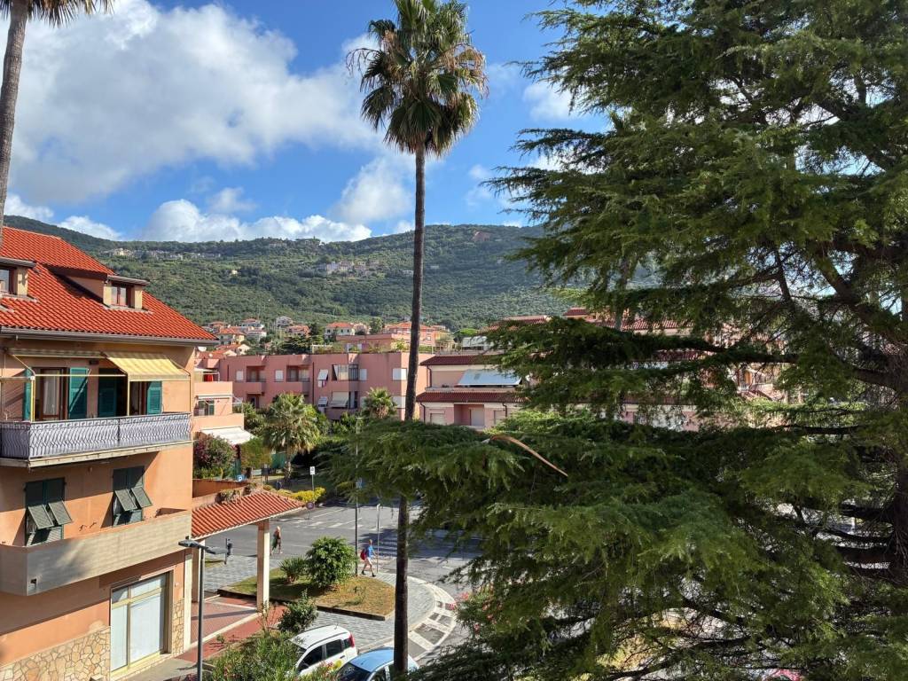 Appartamento a Borgio verezzi in Via 25 Aprile - Foto 2