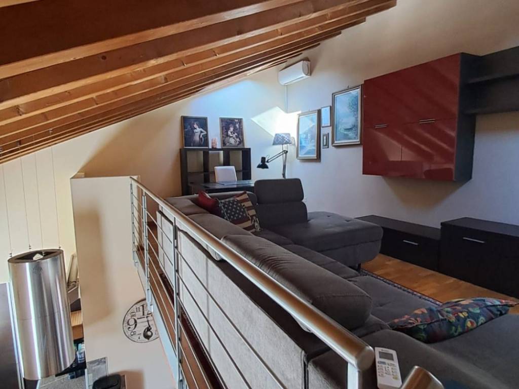 Appartamento a Castelnuovo del garda in Via Umberto I - Foto 3