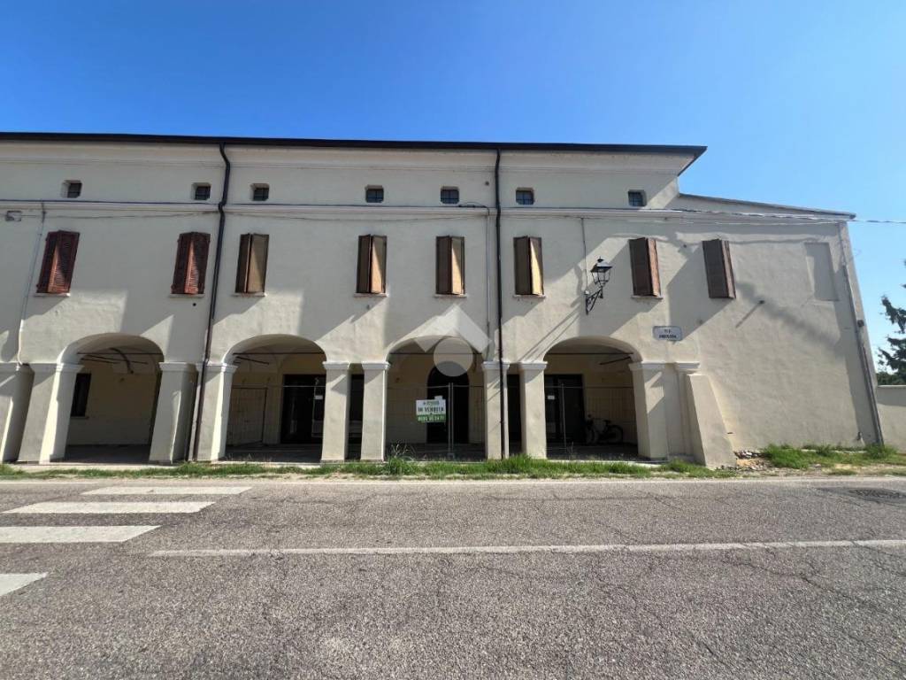 Casa indipendente a San giacomo delle segnate in Via Arrigona, 7 - Foto 3