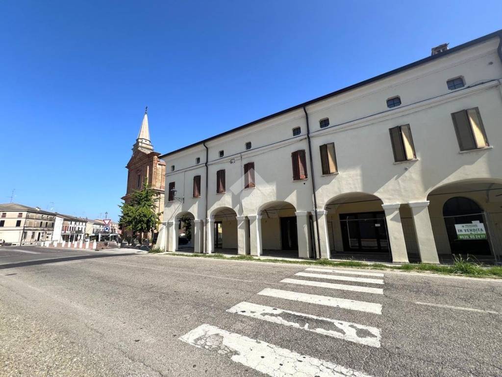 Casa indipendente a San giacomo delle segnate in Via Arrigona, 7 - Foto 5