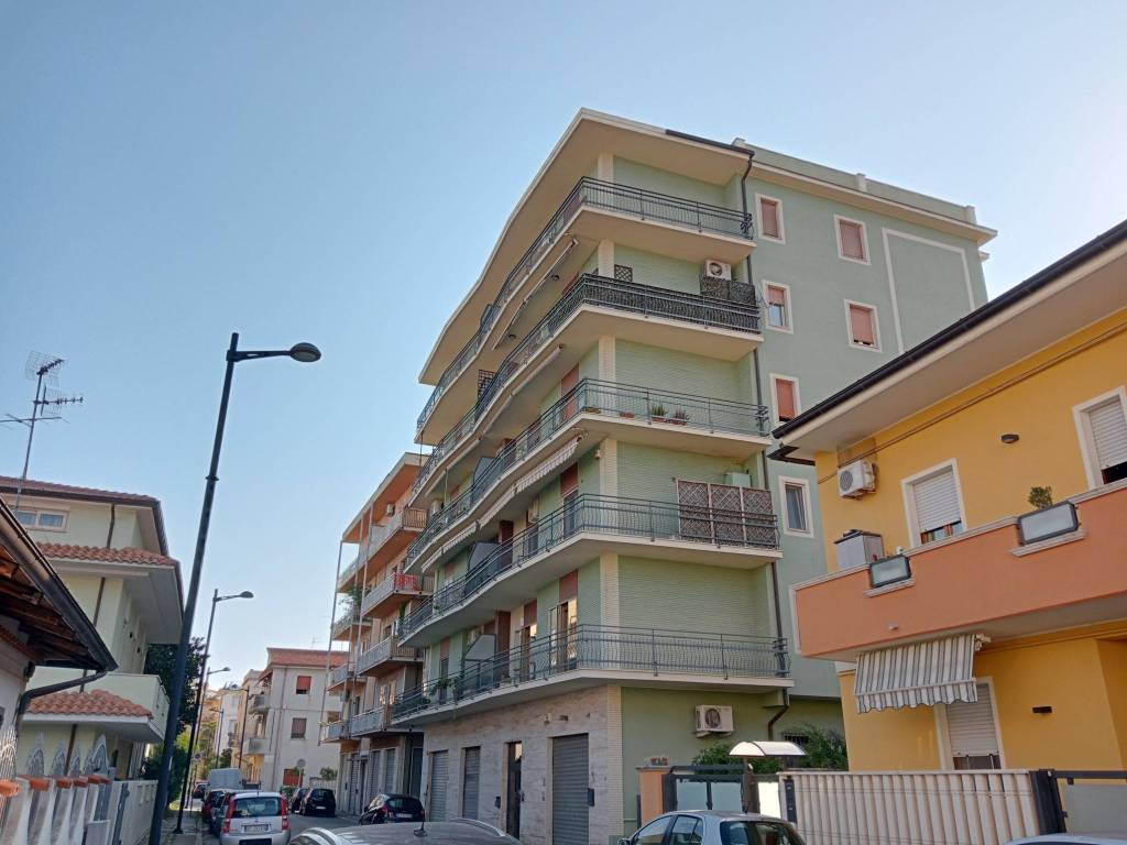 Appartamento a Pescara in Via Berardino Conti, 22 - Foto 2