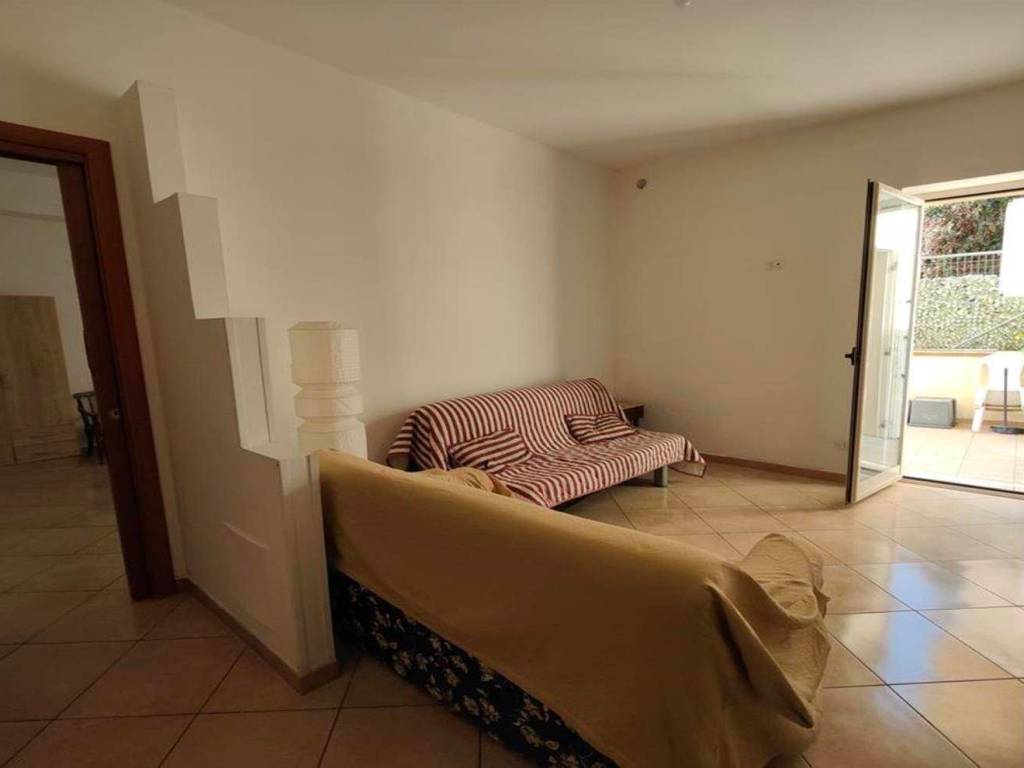 Appartamento a Cosenza in VIA TOMMASO ARNONI - Foto 3