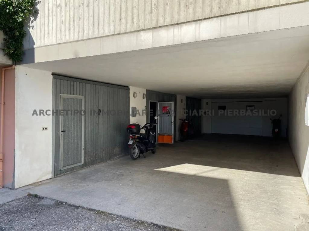 Villa a Cupra marittima in Via Alessandro Bocconi - Foto 5