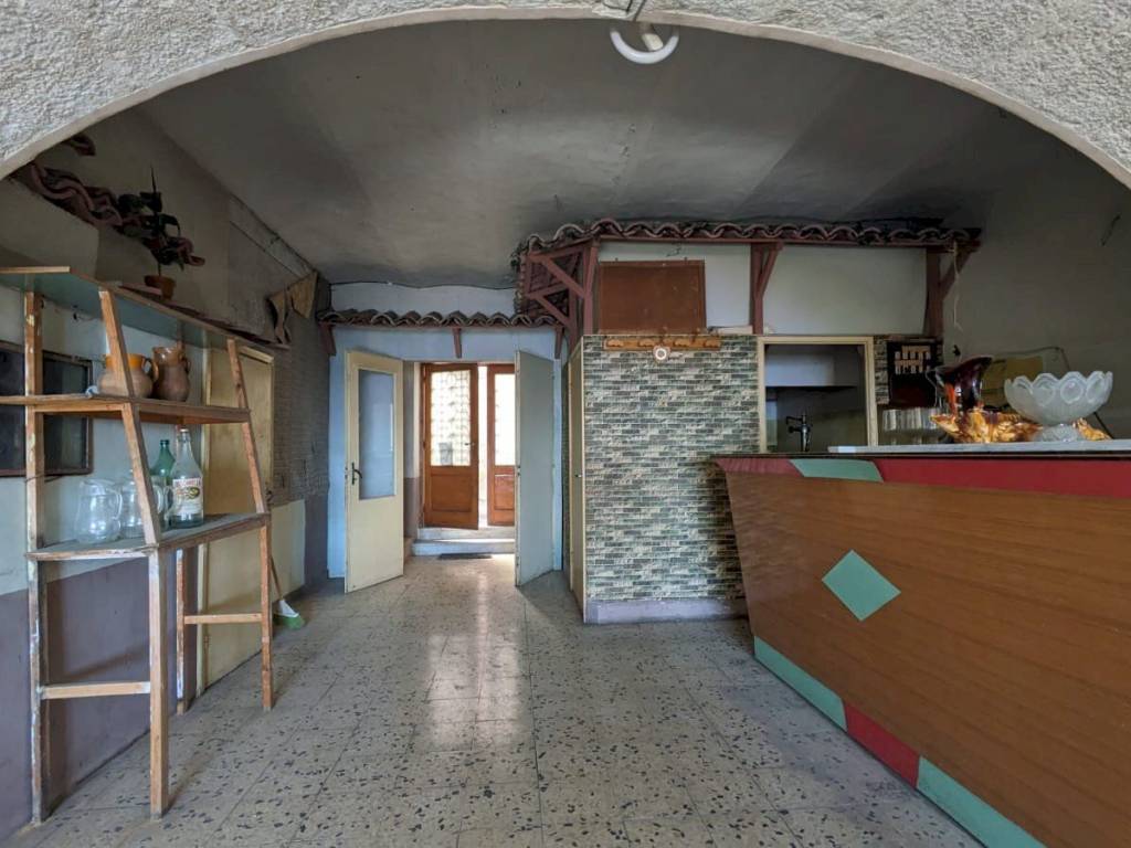 Casa indipendente a Pesche in Via Arciprete Biondi, 71 - Foto 5