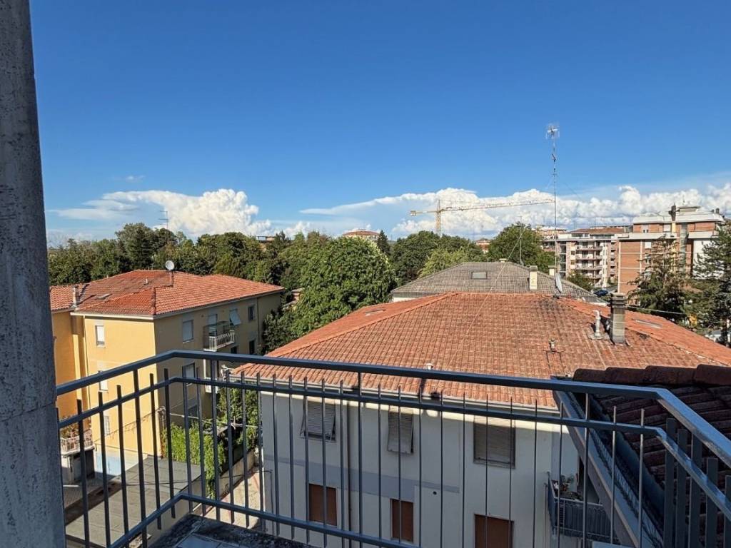 Appartamento a Parma in Via Giuseppe Picedi Benettini, 8 - Foto 2