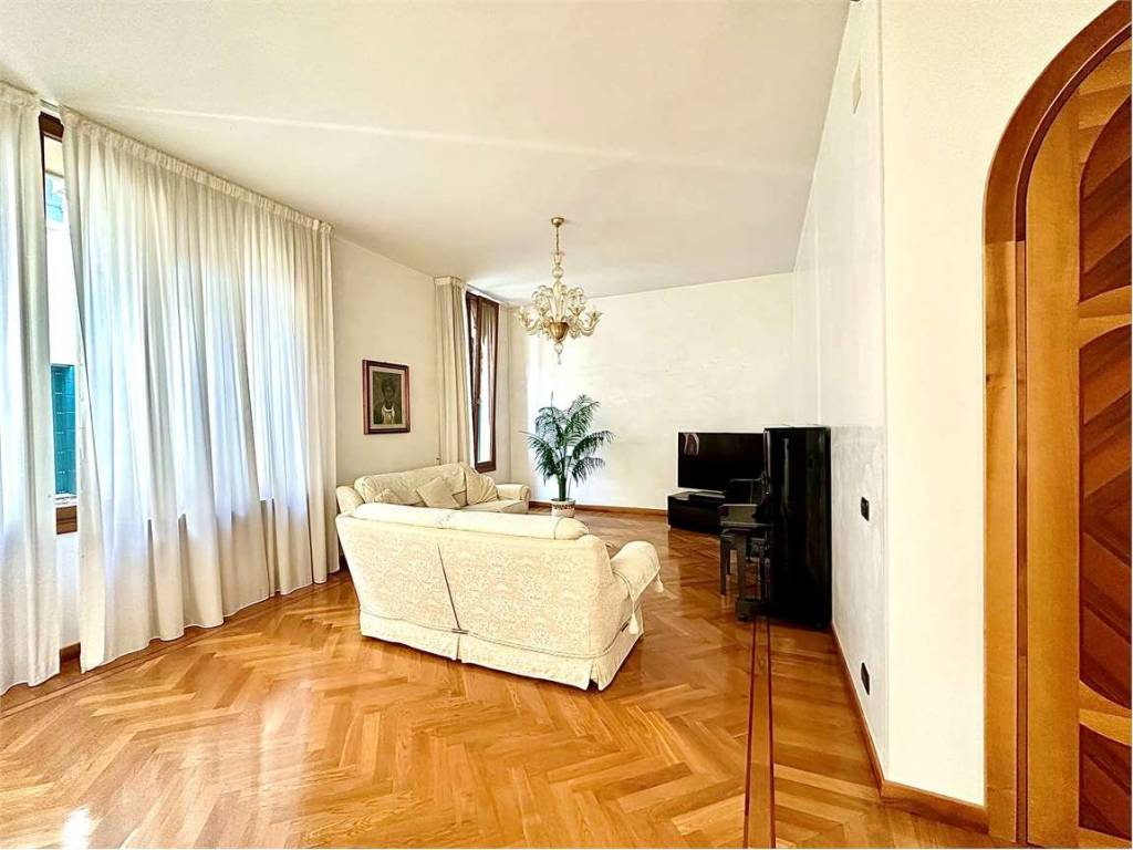 Appartamento a Venezia in Calle racchetta 3789 - Foto 4