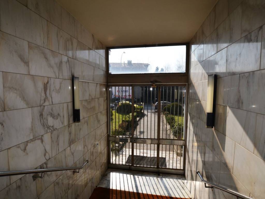 Appartamento a Biella in Via Rinaldo Rigola, 10 - Foto 2