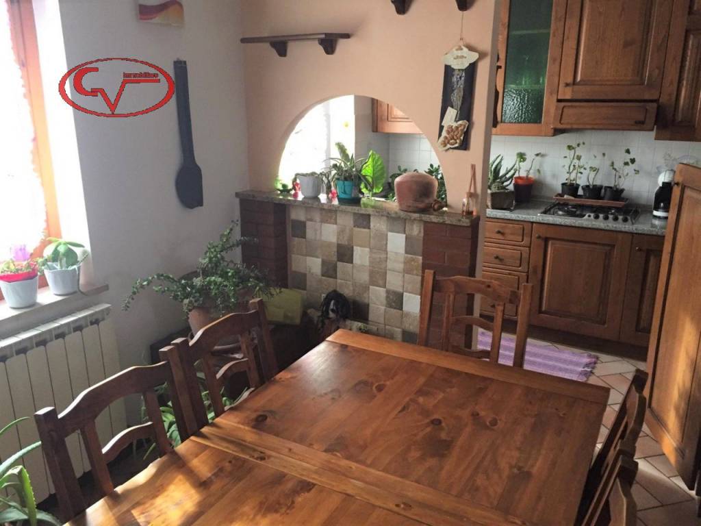 Appartamento a Montevarchi in Via di Caposelvi - Foto 2