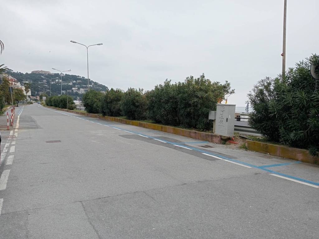 Box / garage a Spotorno in Via Maremma - Foto 3
