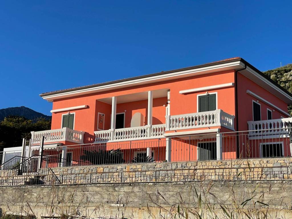 Appartamento a Ventimiglia in Via Antonio Orengo, 20 - Foto 3