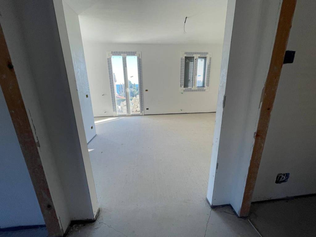 Appartamento a Ventimiglia in Via Antonio Orengo, 20 - Foto 4