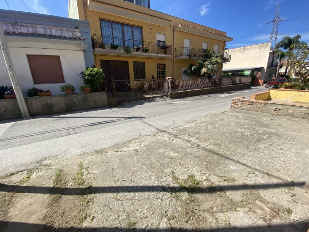 Appartamento a Milazzo in Via Garrisi, 225 - Foto 2