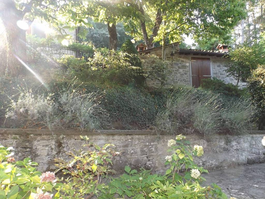 Villa a Chitignano in Via Docciola - Foto 3