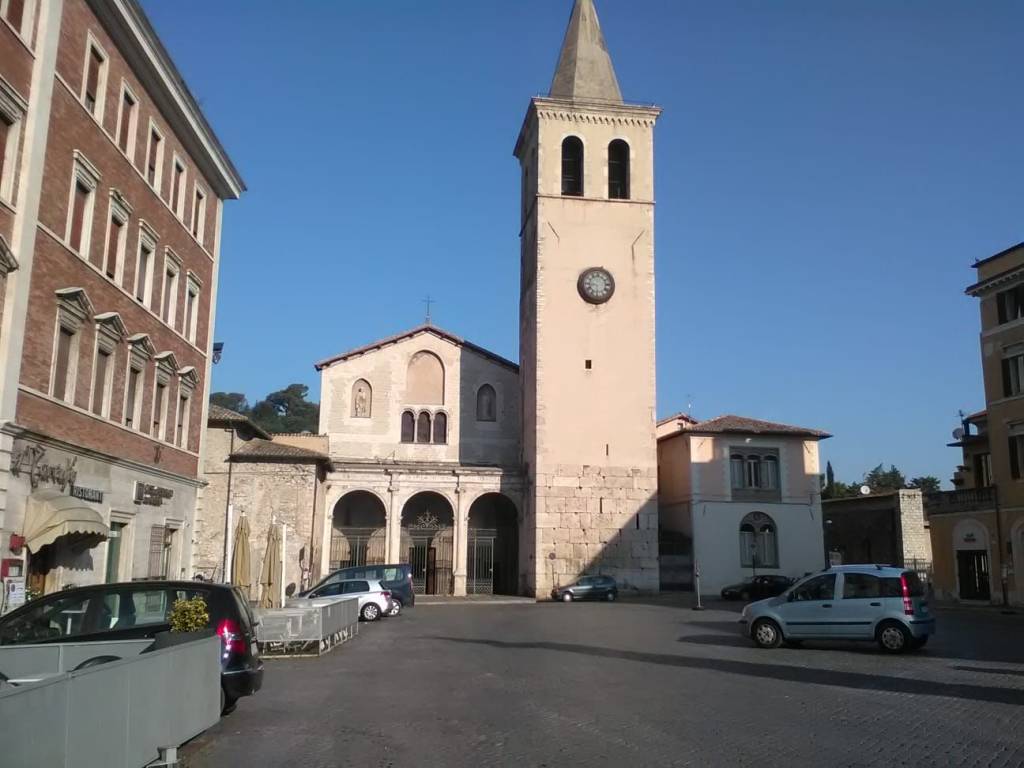 Terreno a Spoleto in Strada Statale delle Tre Valli Umbre - Foto 4