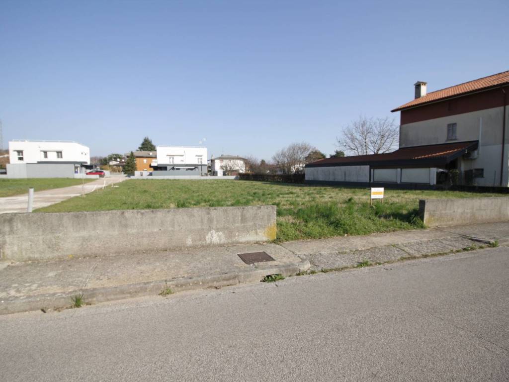 Terreno a Fagagna in Via Giacomo Schiratti - Foto 2