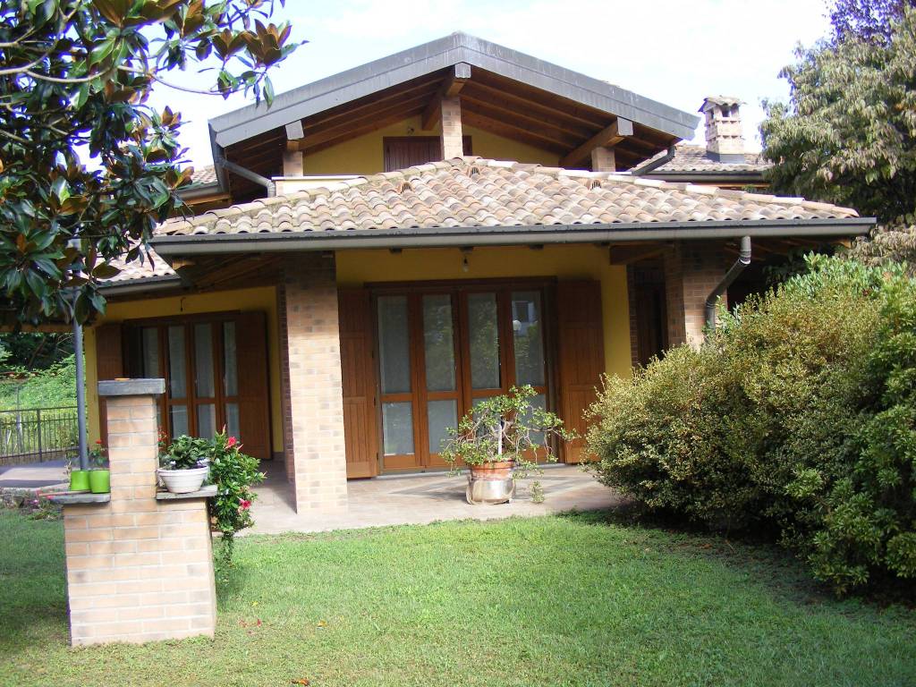 Villa a Borgo ticino in Via Sandro Pertini - Foto 2