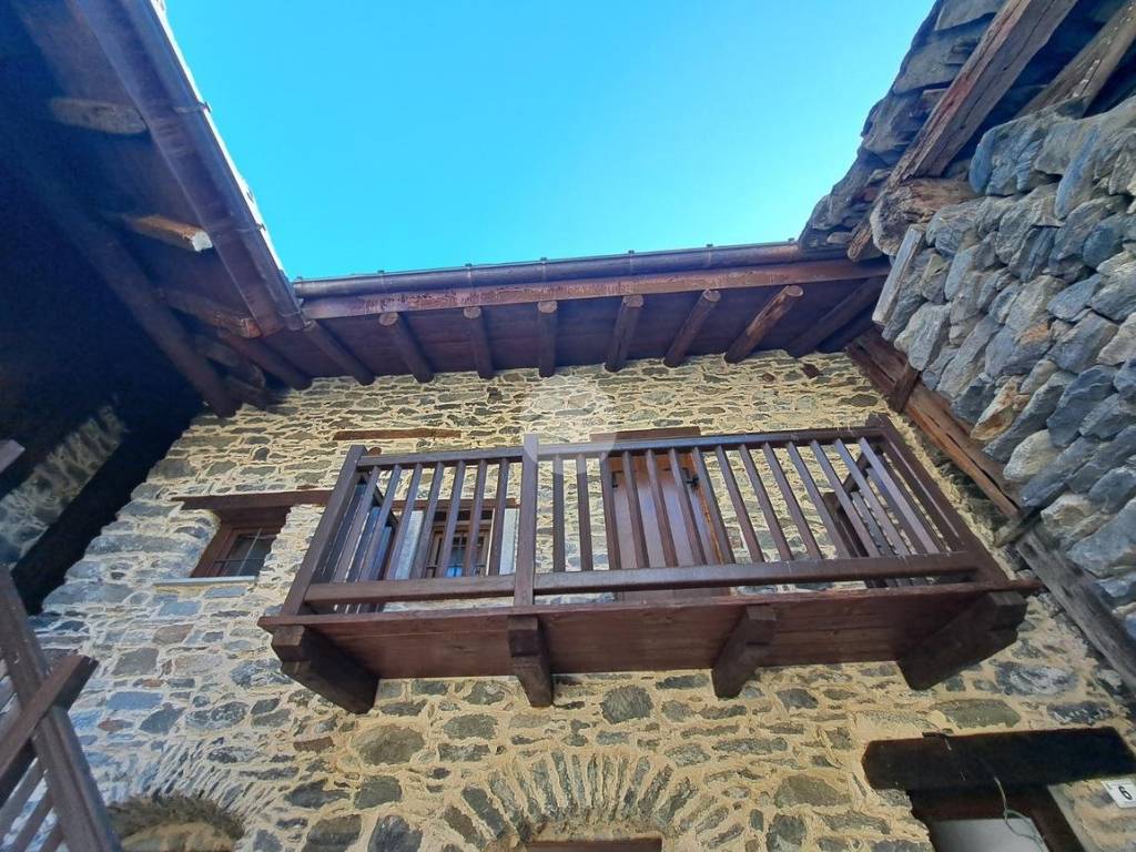 Appartamento a Rhemes-notre-dame in Frazione Artalle - Foto 2