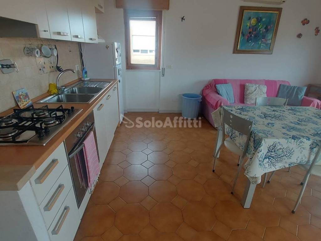 Appartamento a Ladispoli in Via Fumaroli - Foto 4