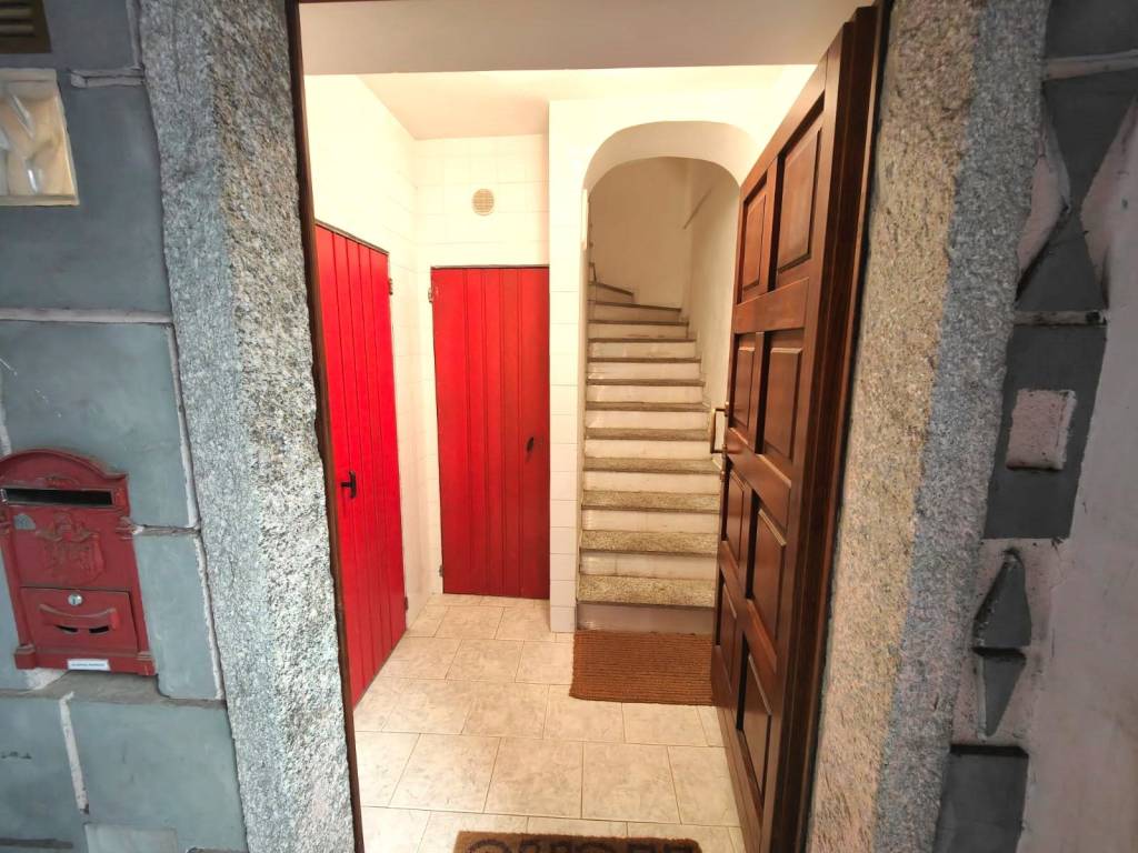 Appartamento a Verbania in Vicolo dei Portici - Foto 4