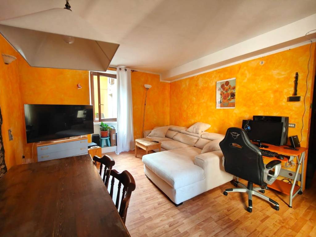 Appartamento a Verbania in Vicolo dei Portici - Foto 5