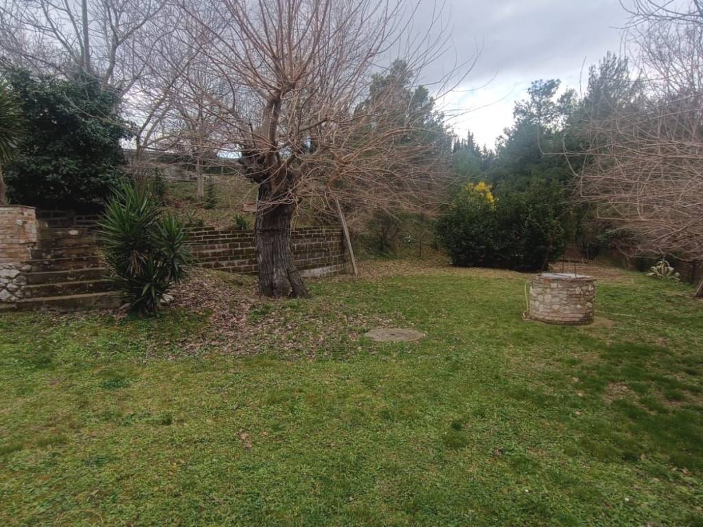 Rustico / casale a Loreto aprutino - Foto 5