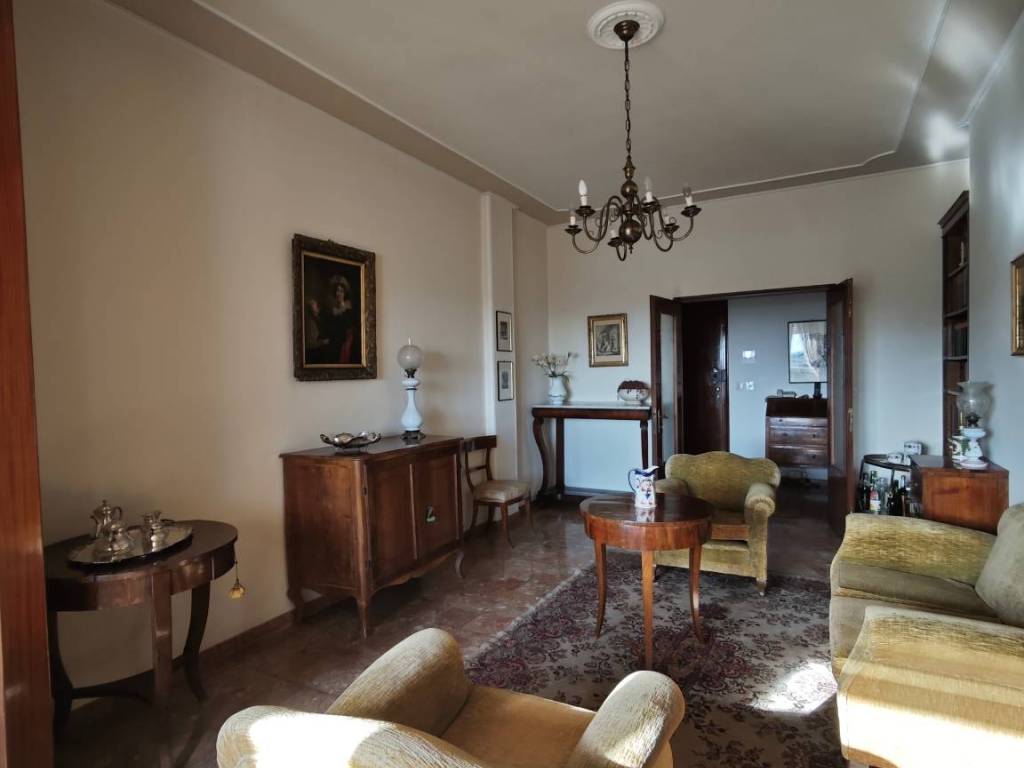 Appartamento a Siena in Via XXIV Maggio - Foto 5