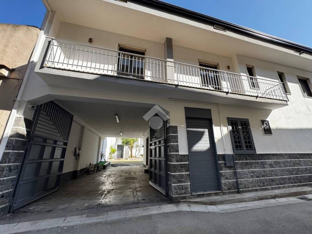 Palazzo / stabile a Trentola-ducenta in Via Romaniello, 37 - Foto 3