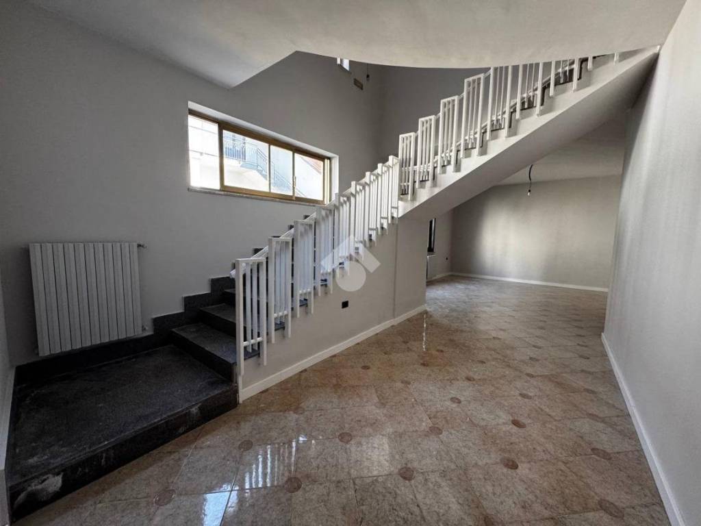 Palazzo / stabile a Trentola-ducenta in Via Romaniello, 37 - Foto 4