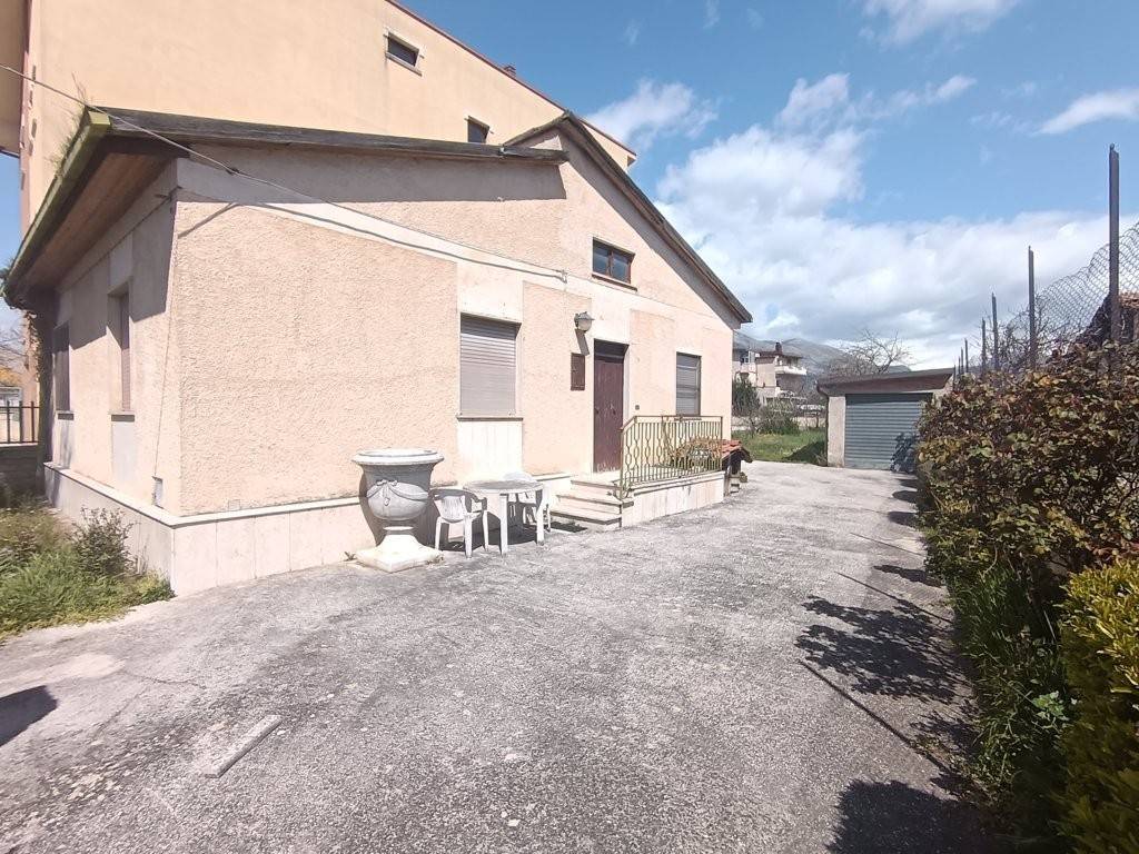 Casa indipendente a Avezzano - Foto 4