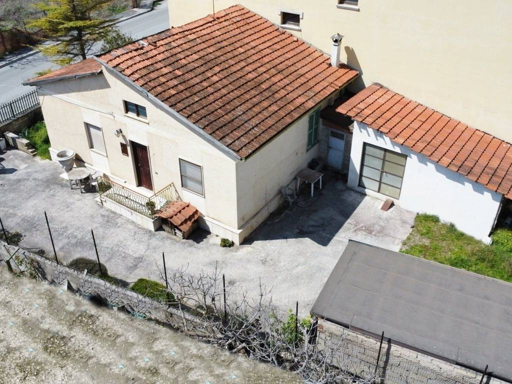 Casa indipendente a Avezzano - Foto 5