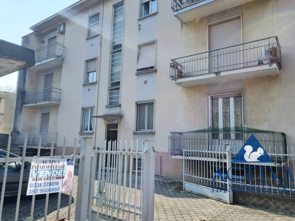 Appartamento a Gorla minore in Via Giacomo Mattotti, 27 - Foto 2