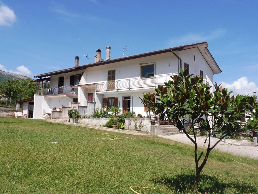 Villa a Amaseno in Strada Provinciale Guglietta-Vallefratta - Foto 2