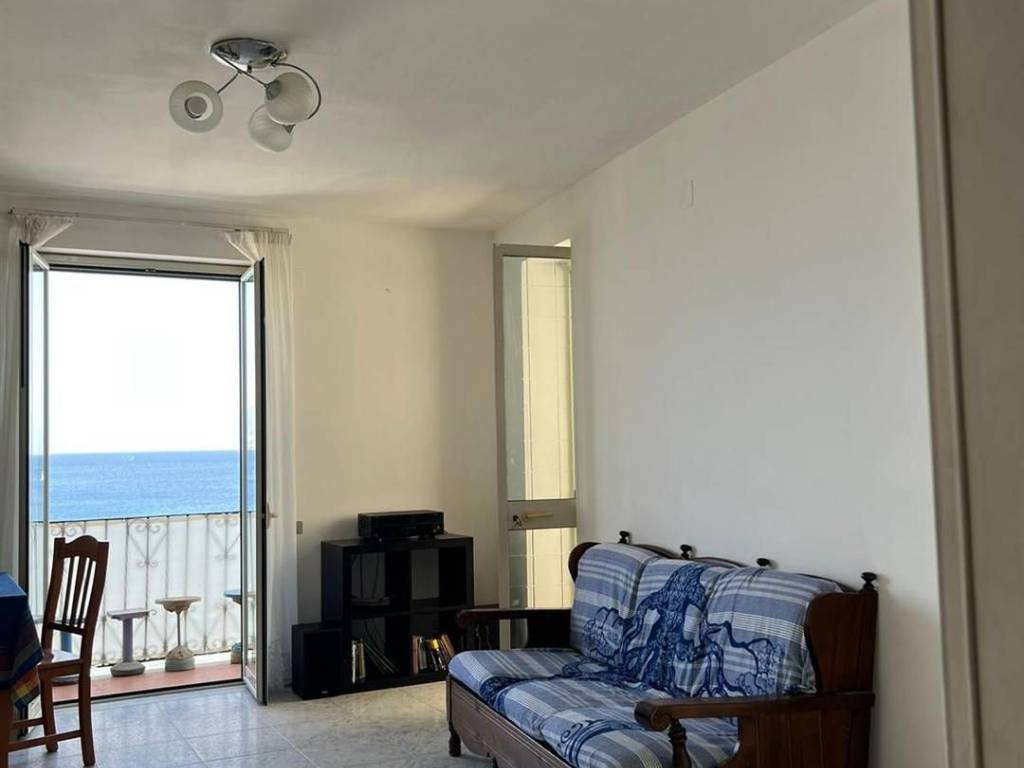 Appartamento a Messina in Via Consolare Pompea, 1289 - Foto 3