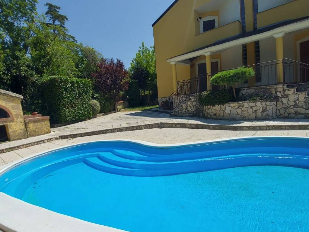 Villa a Montesarchio in Contrada Muraglione - Foto 3