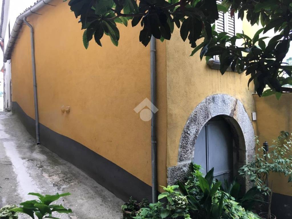 Casa indipendente a Montesarchio in Via Santacroce - Foto 5
