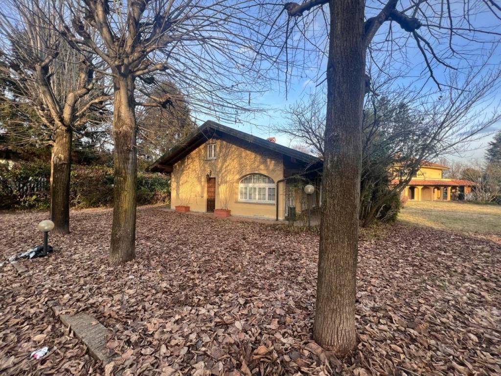 Villa a Dormelletto in Via Raffaello Sanzio, 9 - Foto 5