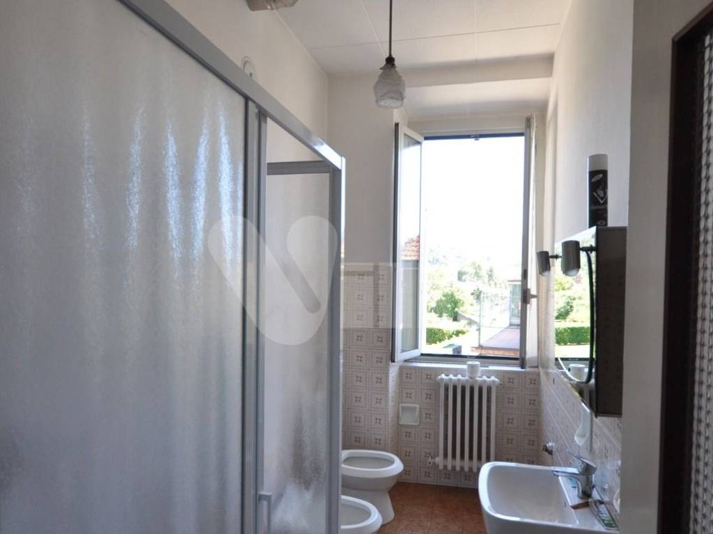 Appartamento a Molteno in Via della Vittoria, 15 - Foto 4