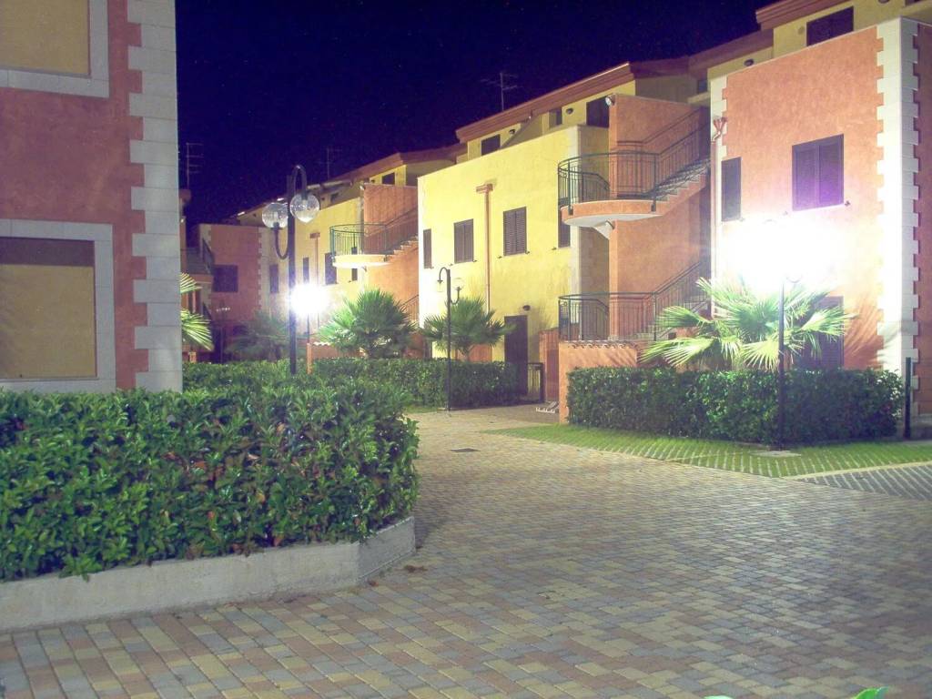 Villa a Villapiana in Contrada Pezzo di Mazzullo, 7 - Foto 2