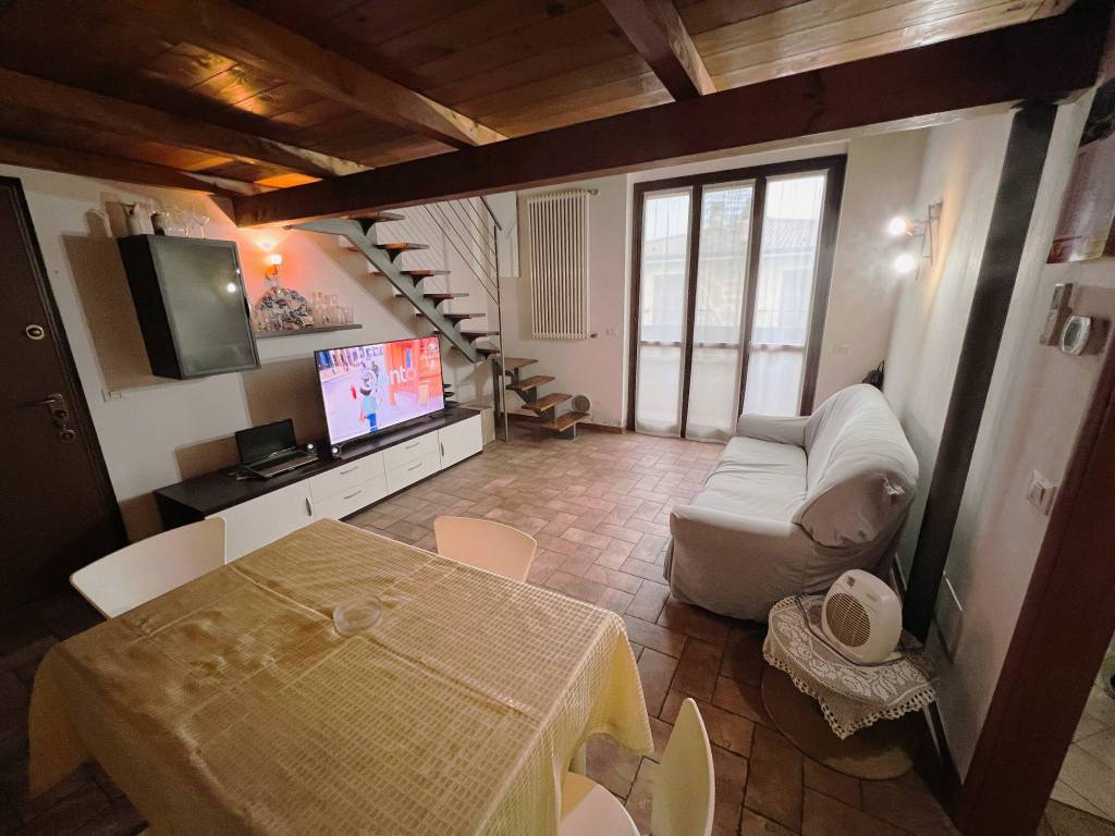 Attico / mansarda a Caselle lurani in Largo Fontanili, 30 - Foto 2
