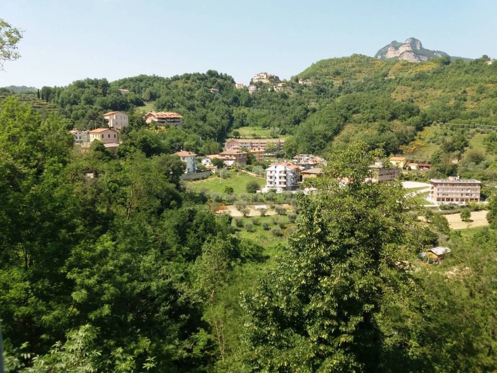 Casa indipendente a Ascoli piceno in Via Carpignana - Foto 2