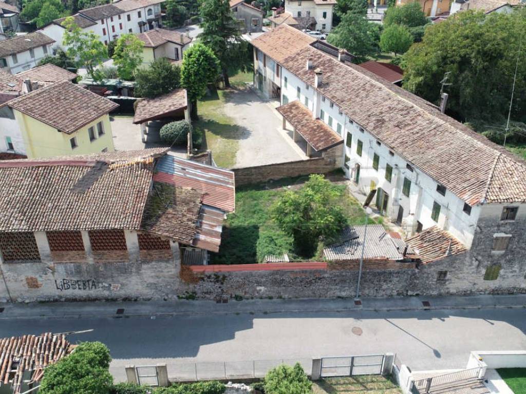 Rustico / casale a Aiello del friuli in VIA GENOVA CAVALLERIA, 22 - Foto 4