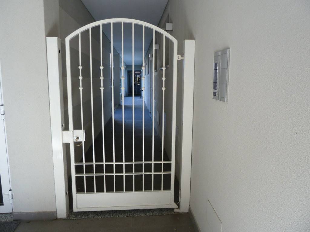 Appartamento a Casorate sempione in Via Edmondo De Amicis - Foto 2