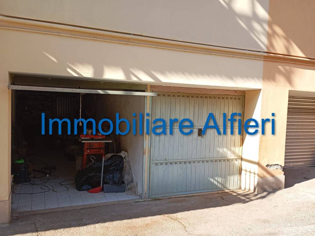 Box / garage a San giorgio del sannio in Viale Alessandro Manzoni, 18 - Foto 3
