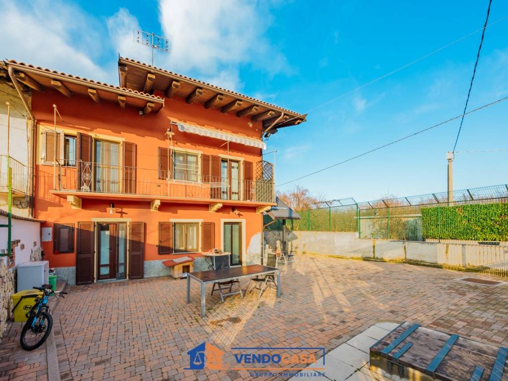 Villa a Cuneo in Via Genova, 162 - Foto 3