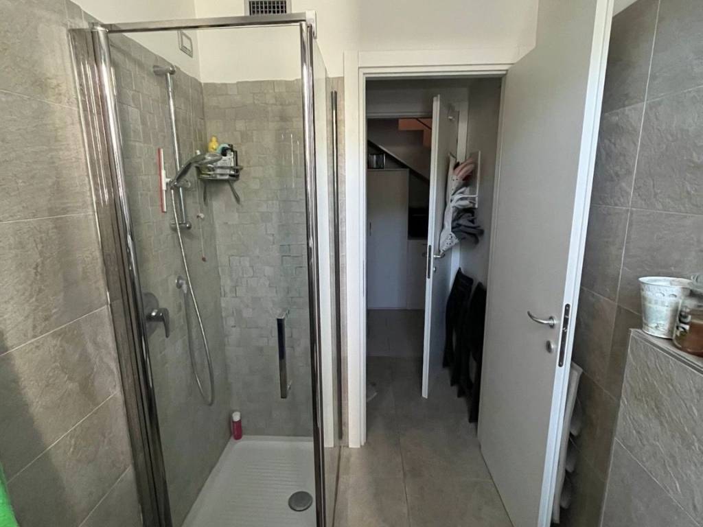 Palazzo / stabile a Montano lucino in Via dei Boschi - Foto 5