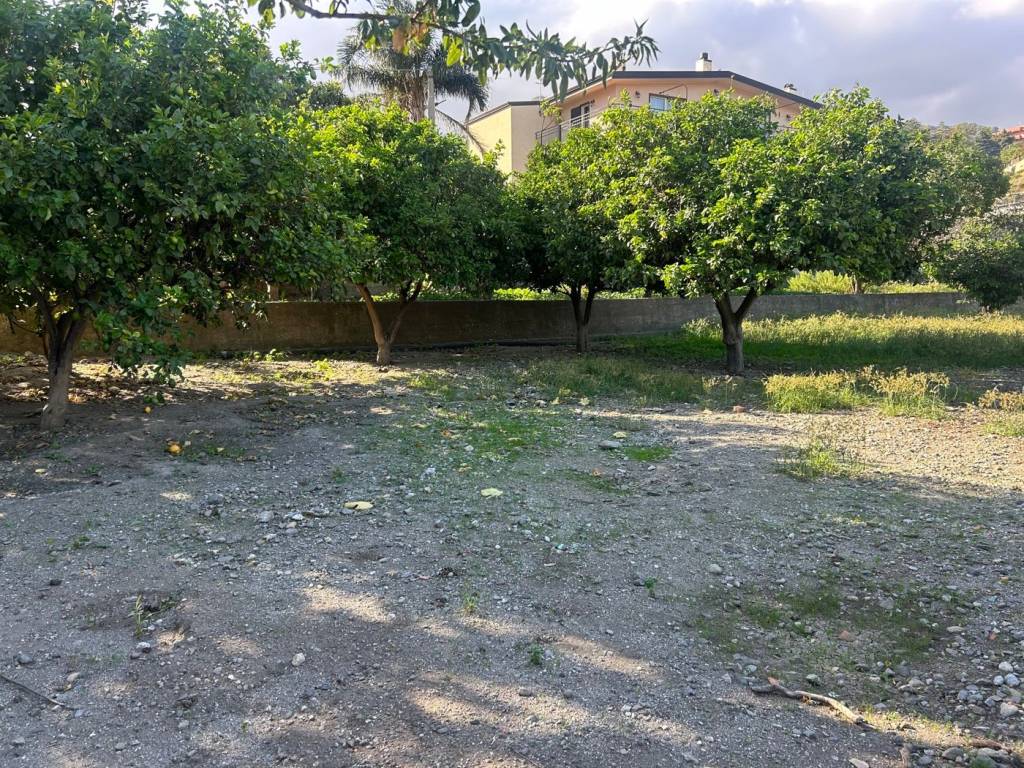 Terreno a Messina in Via Comunale Larderia, 1 - Foto 3