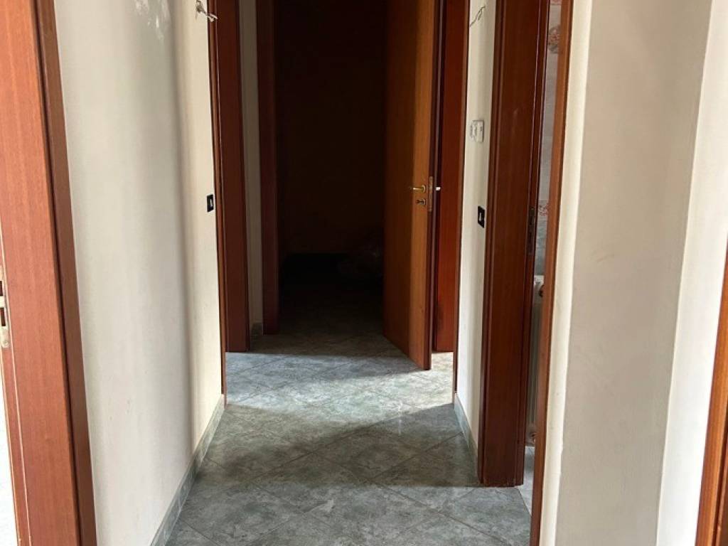 Appartamento a Messina in Via Gioacchino Ghinigò, 39 - Foto 2