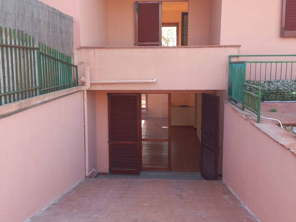 Villa a Quartu sant'elena in Via Feronia - Foto 5